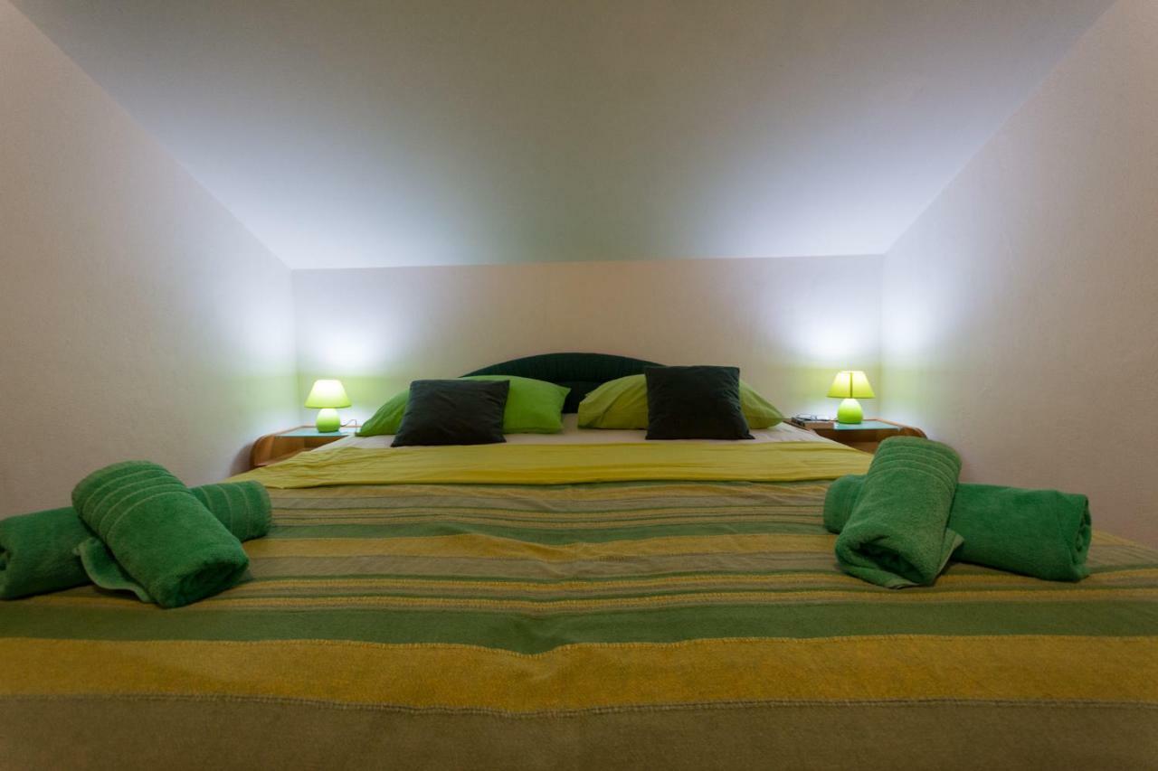 Apartmani Zana Okrug Gornji Dış mekan fotoğraf